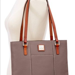 Brand new Lexington Dooney and Bourke shopper